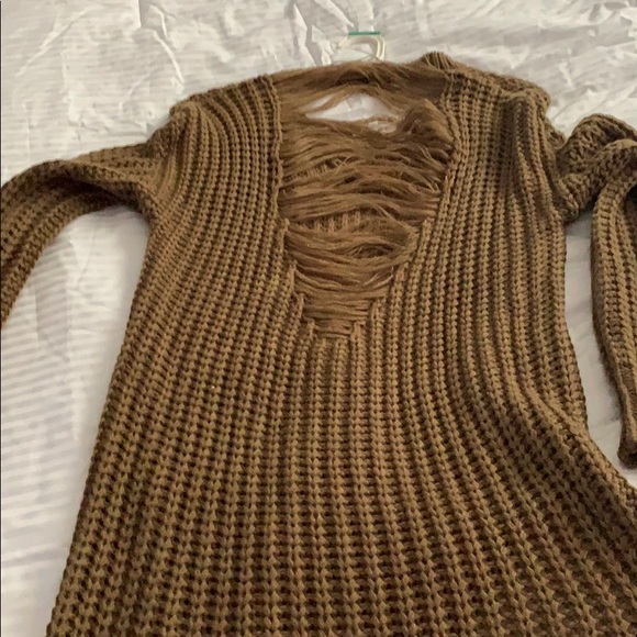Sweater - Picture 5 of 5